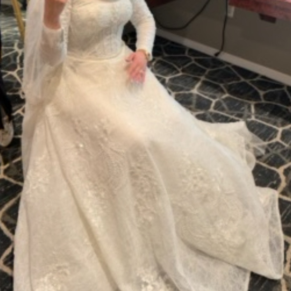 Oleg Cassini Ivory White Elegant Cream Off-Shoulder Lace Beaded Dress - Picture 7 of 11